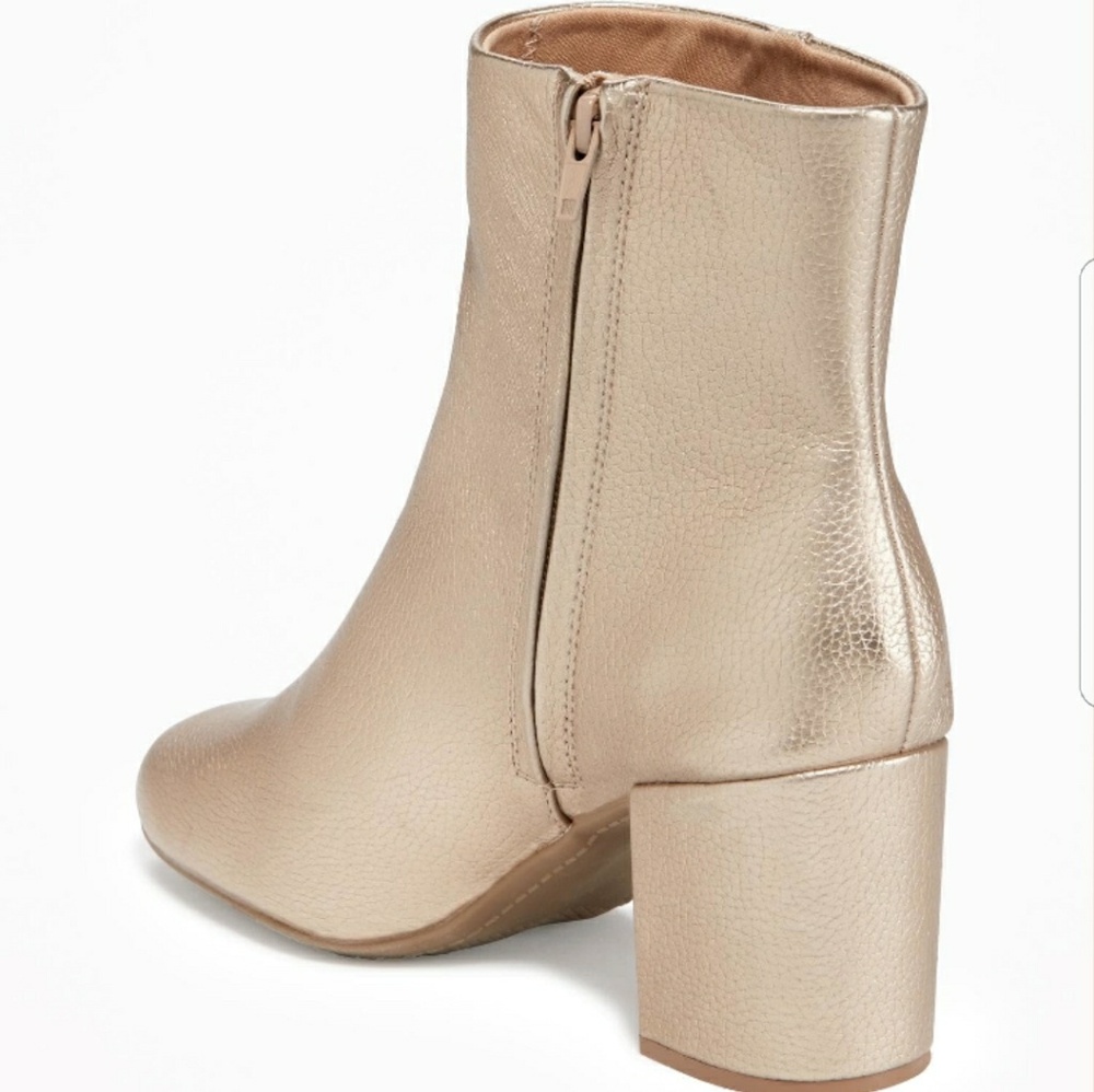Gold Boots - Picture 3 of 4